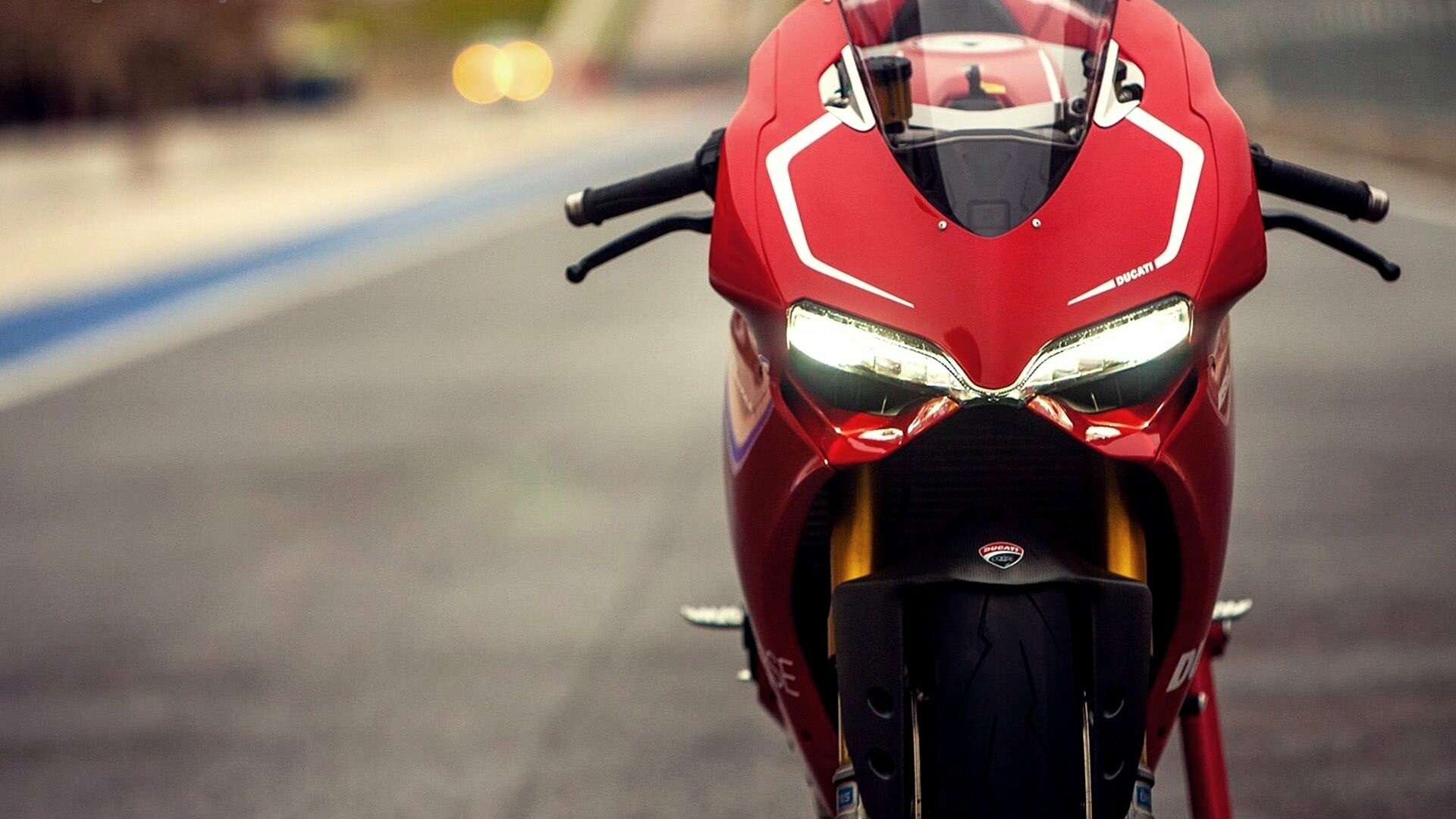 Ducati Panigale V4, LED headlights fairing, Racetrack pit lane — 1920×1080 HD wallpaper