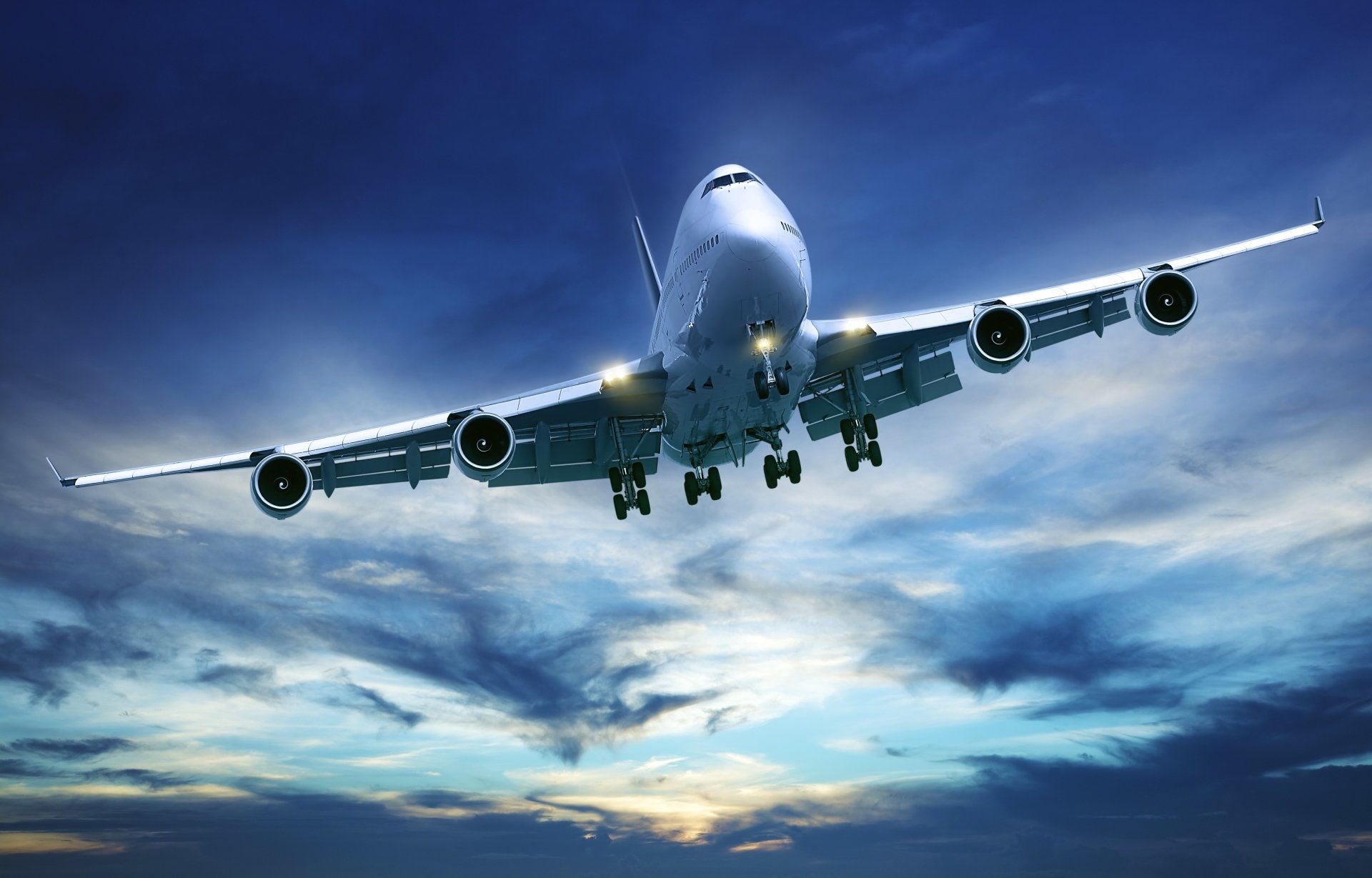 Boeing 747 jumbo jet, Landing gear deployed, Dusk cloudy sky Boeing 747 jumbo jet, Landing gear deployed, Dusk cloudy sky — 1920×1229 HD wallpaper
