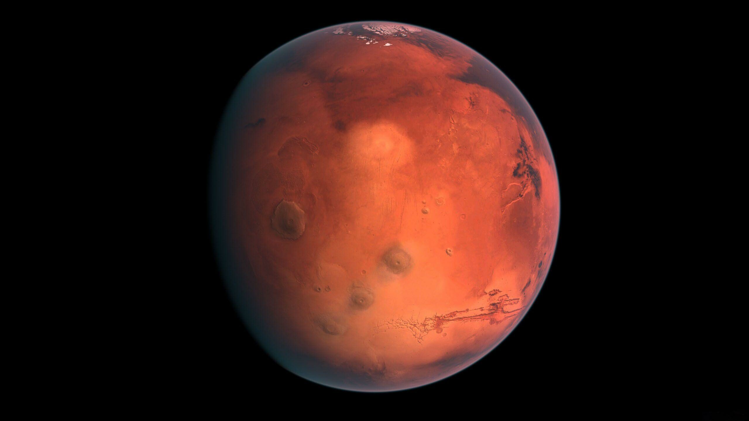 Mars planet, Tharsis volcanoes, Black space backdrop Mars planet, Tharsis volcanoes, Black space backdrop — 2560×1440 HD wallpaper