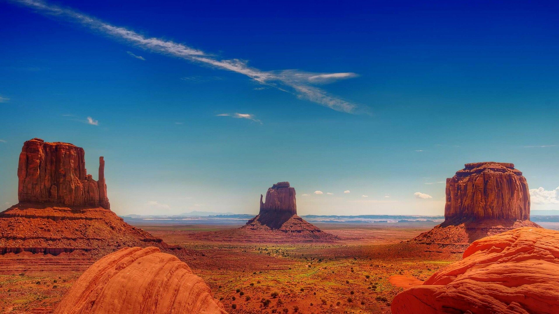 Monument Valley buttes, Mitten sandstone formations, Arizona desert horizon Monument Valley buttes, Mitten sandstone formations, Arizona desert horizon — 1920×1080 HD wallpaper
