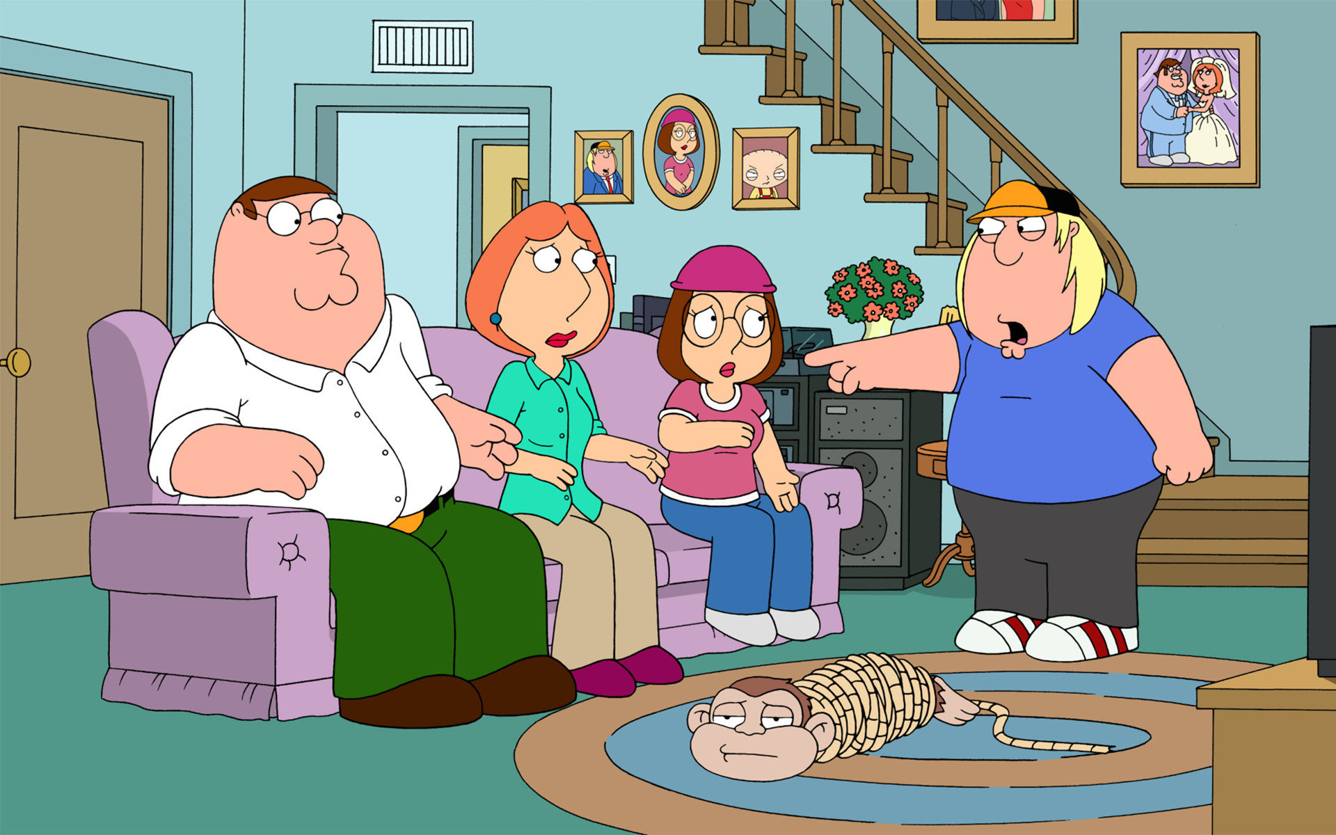 Peter Griffin, Lois and Meg Griffin, Stewie tied up, Griffin family living room — 1920×1200 HD wallpaper