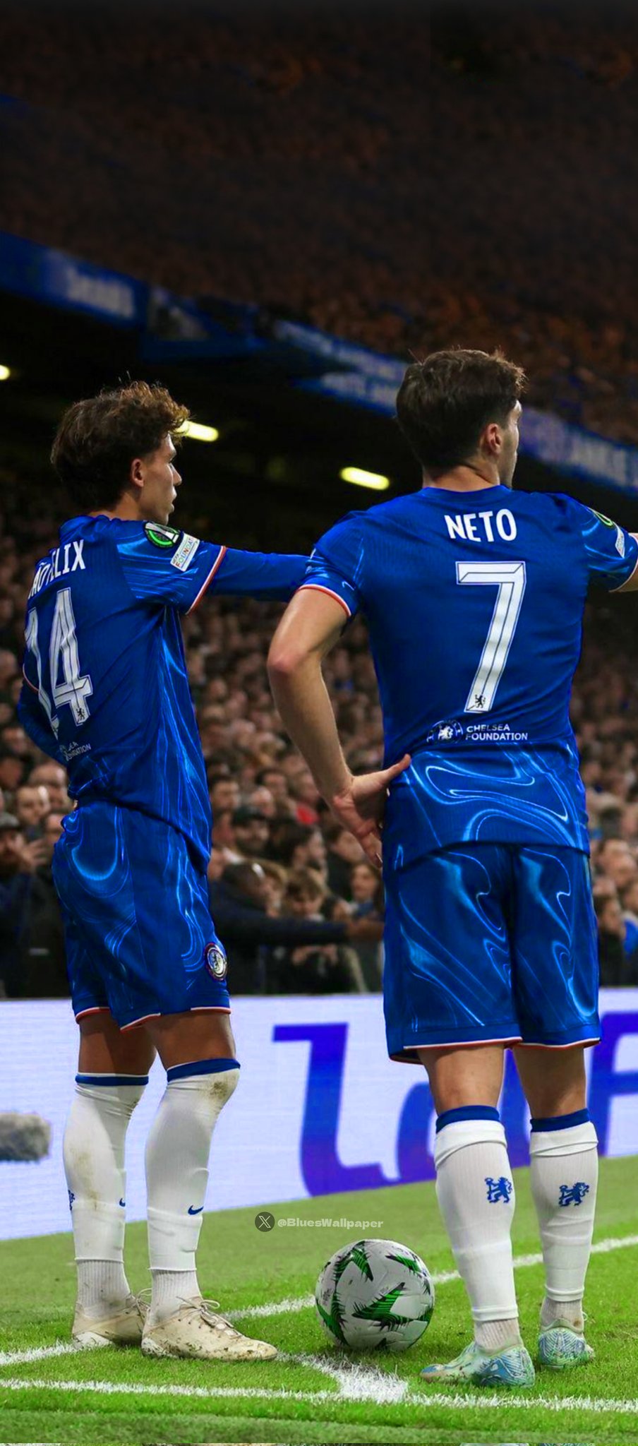 Pedro Neto Corner Kick 4k Wallpapers Chelsea F.C. Pedro Neto Corner Kick 4k Wallpapers Chelsea F.C. — 904×2048 HD wallpaper