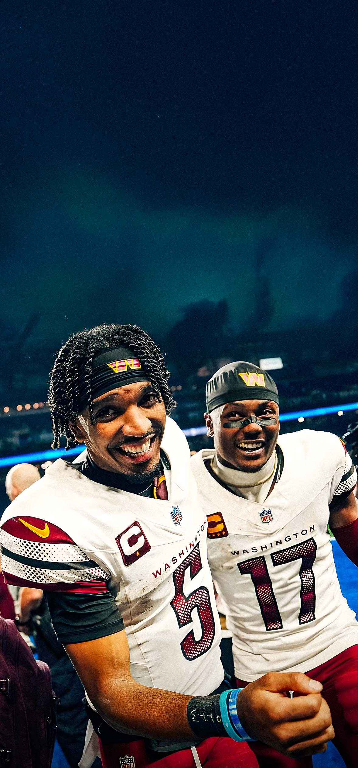 Terry McLaurin & Jayden Daniels Commanders iPhone 4K Wallpapers Terry McLaurin & Jayden Daniels Commanders iPhone 4K Wallpapers — 1179×2526 HD wallpaper