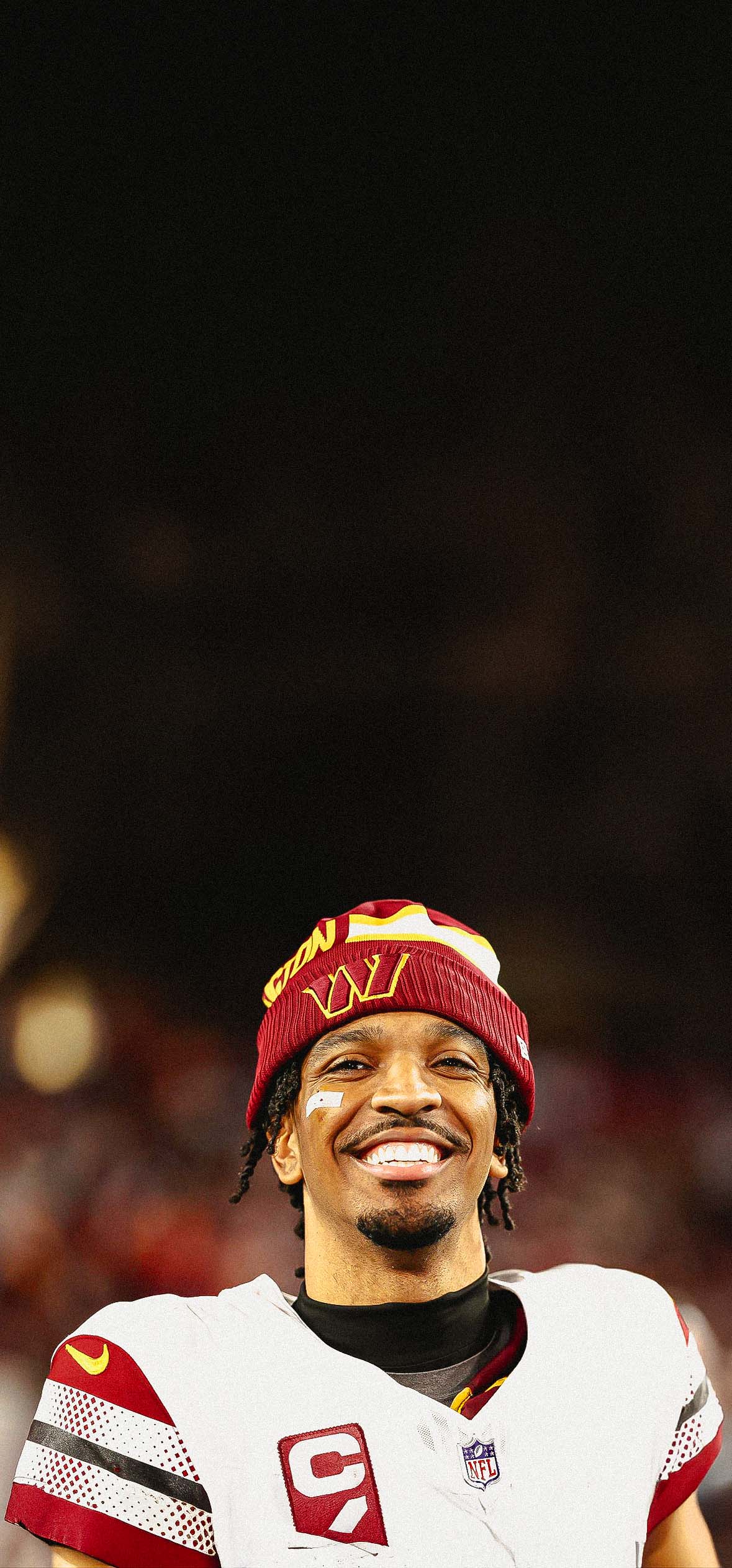 American Football Jayden Daniels Commanders iPhone 4K Lockscreen American Football Jayden Daniels Commanders iPhone 4K Lockscreen — 1179×2526 HD wallpaper