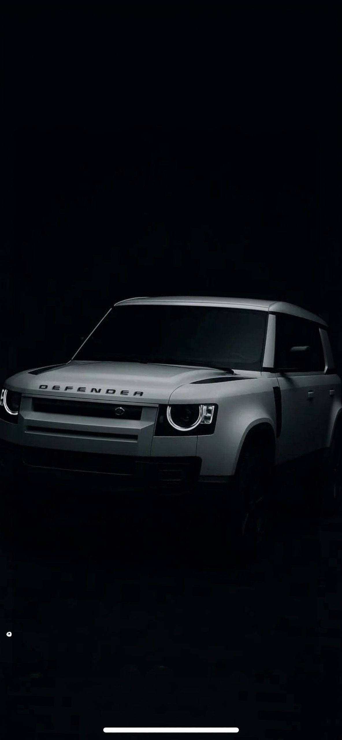 Land Rover Defender 4K Wallpaper Land Rover Defender 4K Wallpaper — 1184×2560 HD wallpaper