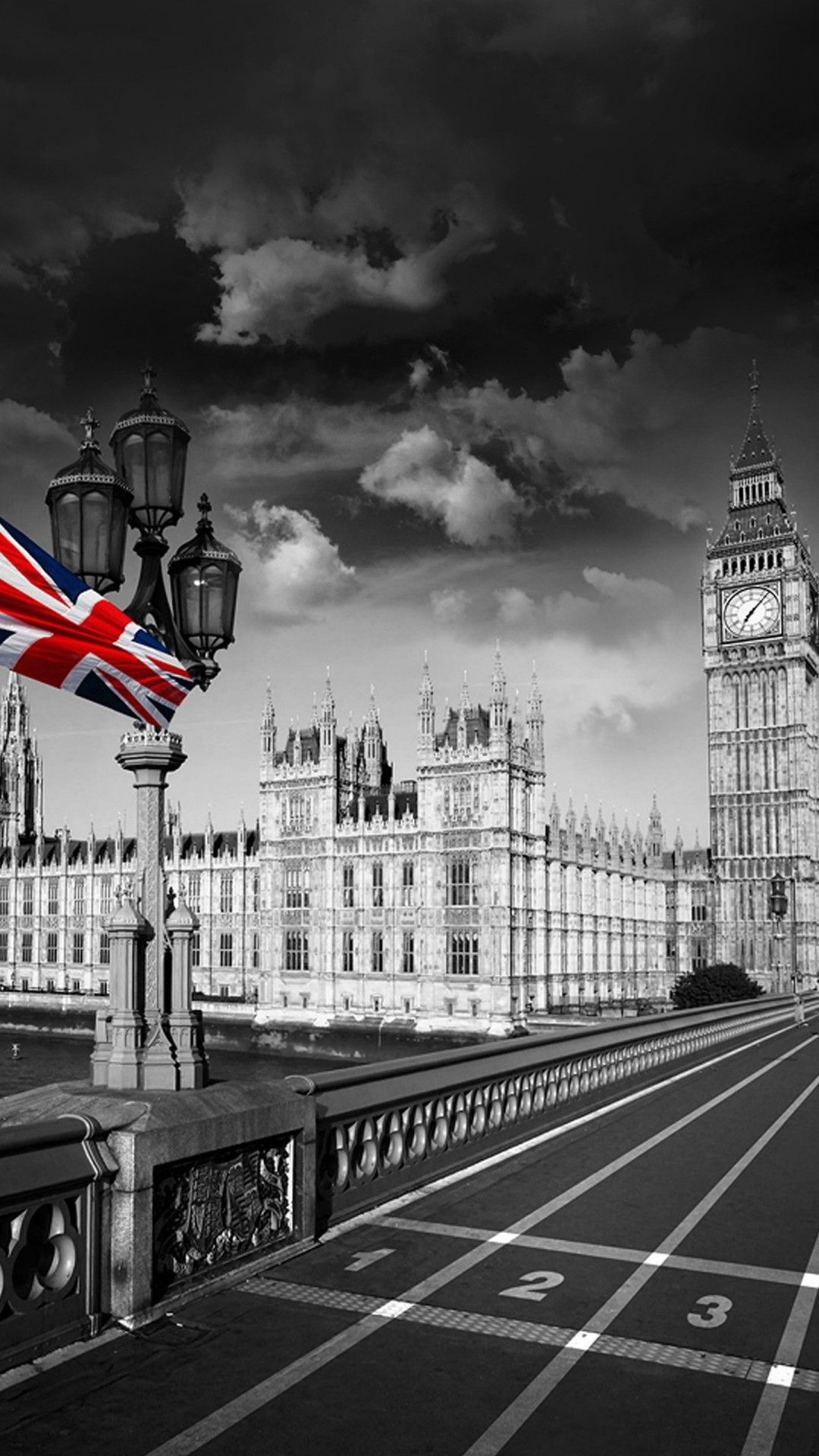 Big Ben, Union Jack flag, Black-and-white selective color Big Ben, Union Jack flag, Black-and-white selective color — 1080×1920 HD wallpaper