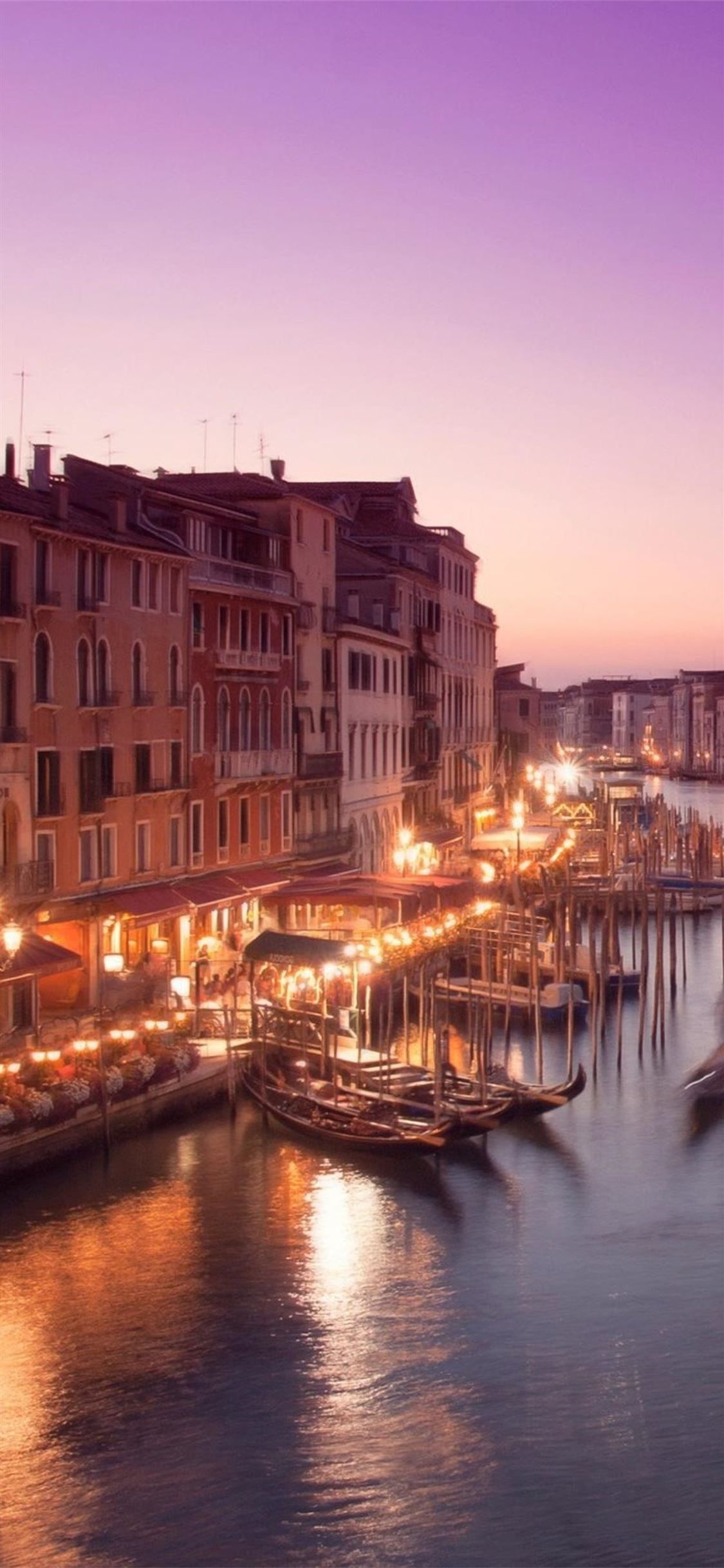 Venice Grand Canal, Moored gondolas, Waterfront palazzos at dusk — 1125×2436 HD wallpaper