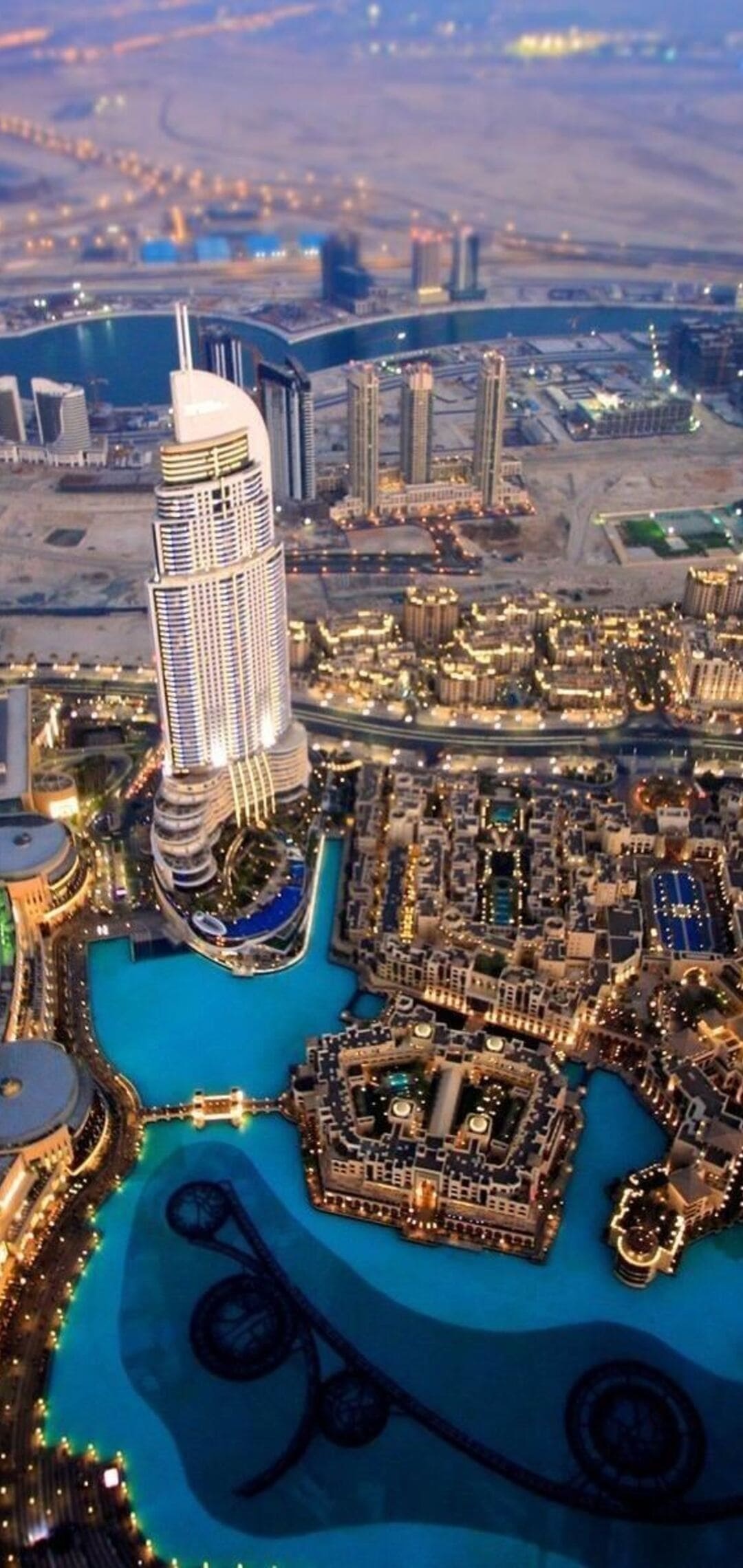 Address Downtown hotel, Burj Khalifa Lake, Aerial dusk view Address Downtown hotel, Burj Khalifa Lake, Aerial dusk view — 1080×2280 HD wallpaper