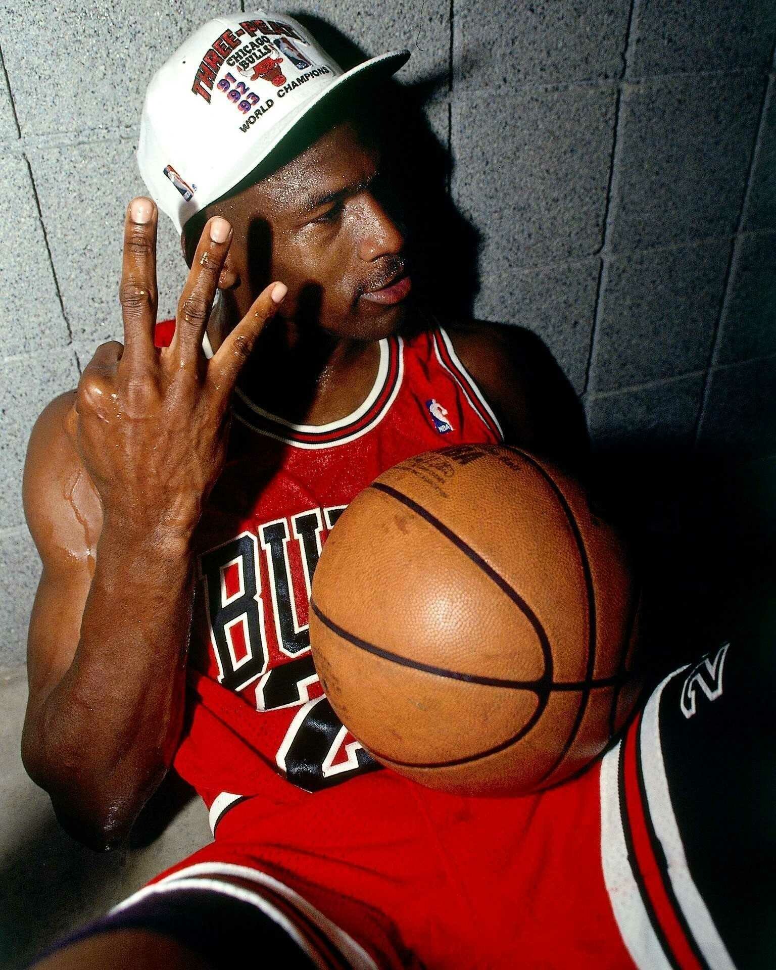 Michael Jordan, Basketball Wallpaper, HD Phone Michael Jordan, Basketball Wallpaper, HD Phone — 1536×1920 HD wallpaper
