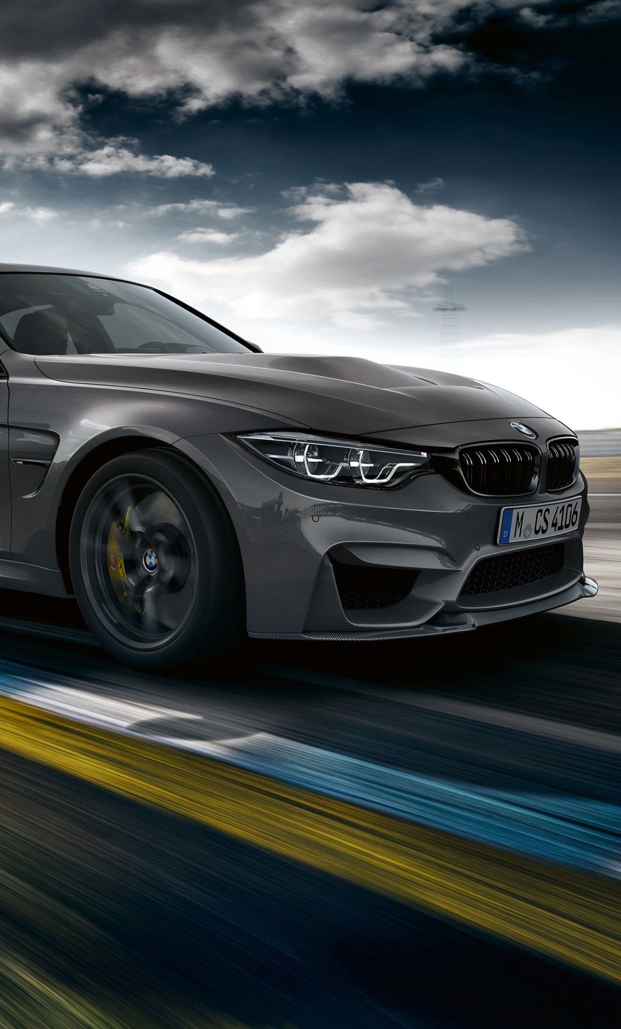 BMW M3 CS, M-CS 440G plate, Racetrack motion blur BMW M3 CS, M-CS 440G plate, Racetrack motion blur — 1280×2120 HD wallpaper