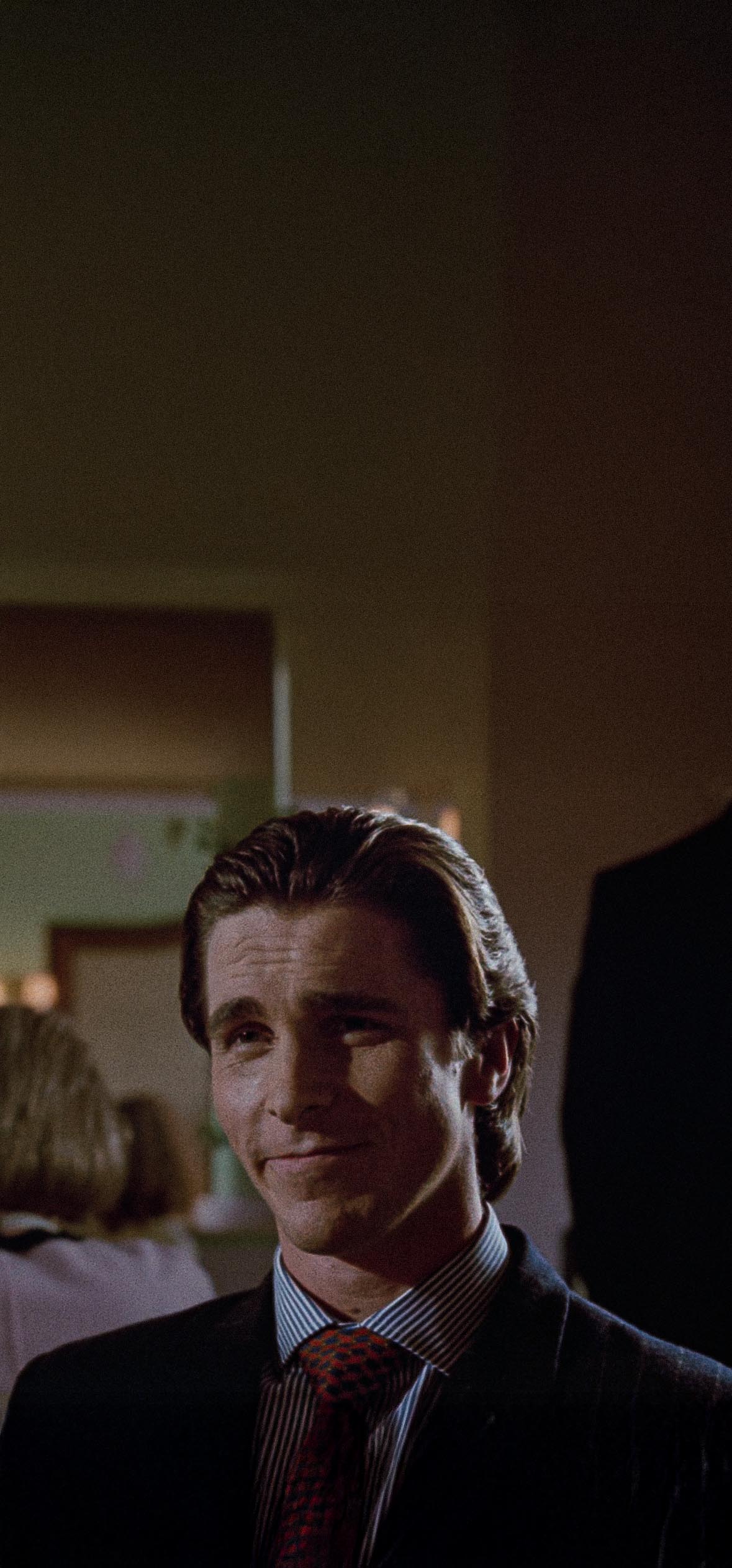 Christian Bale as Patrick Bateman Wallpapers Christian Bale as Patrick Bateman Wallpapers — 1179×2526 HD wallpaper