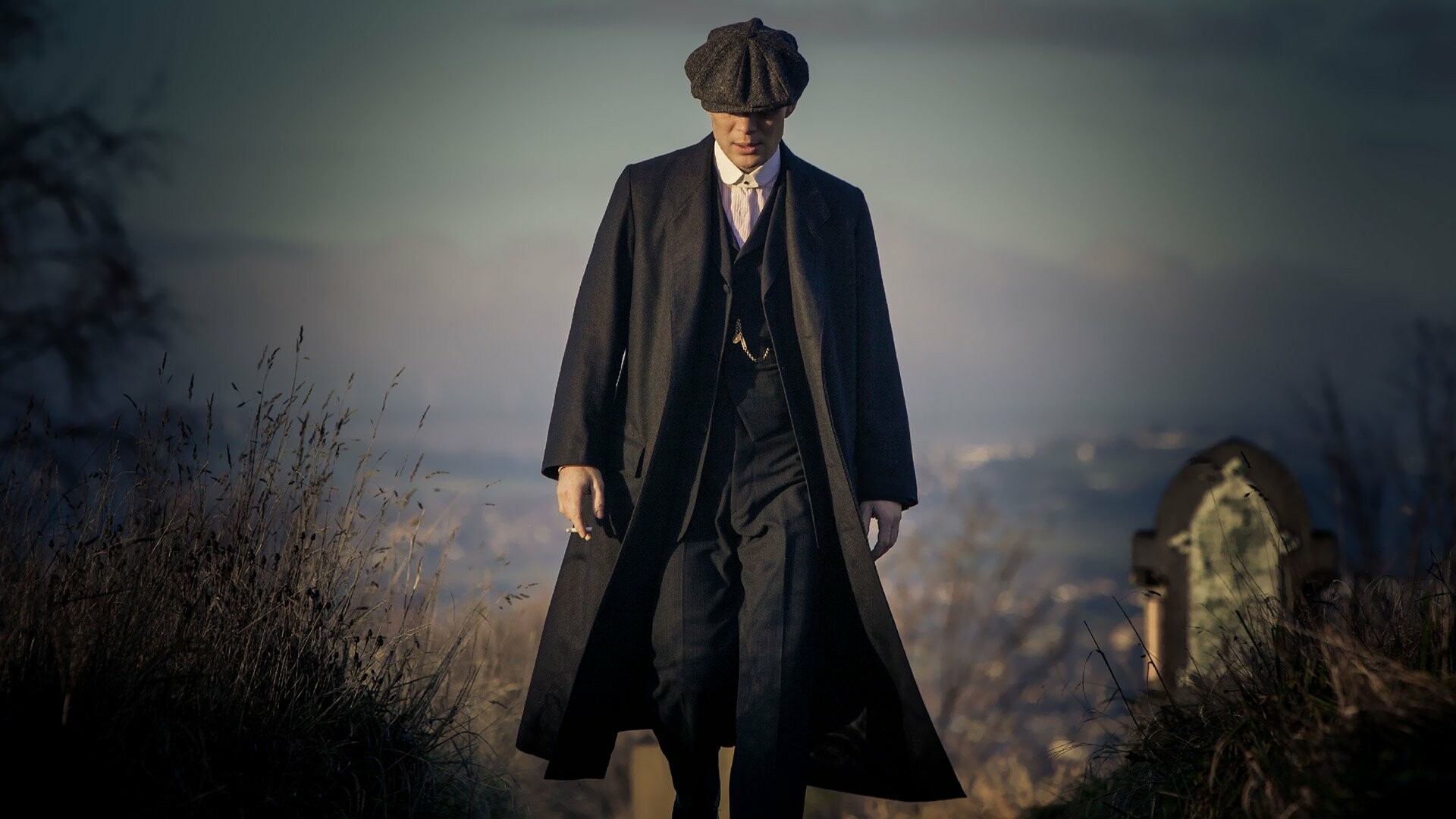 Thomas Shelby (Cillian Murphy), Black overcoat and flat cap, Hillside graveyard Thomas Shelby (Cillian Murphy), Black overcoat and flat cap, Hillside graveyard — 1920×1080 HD wallpaper