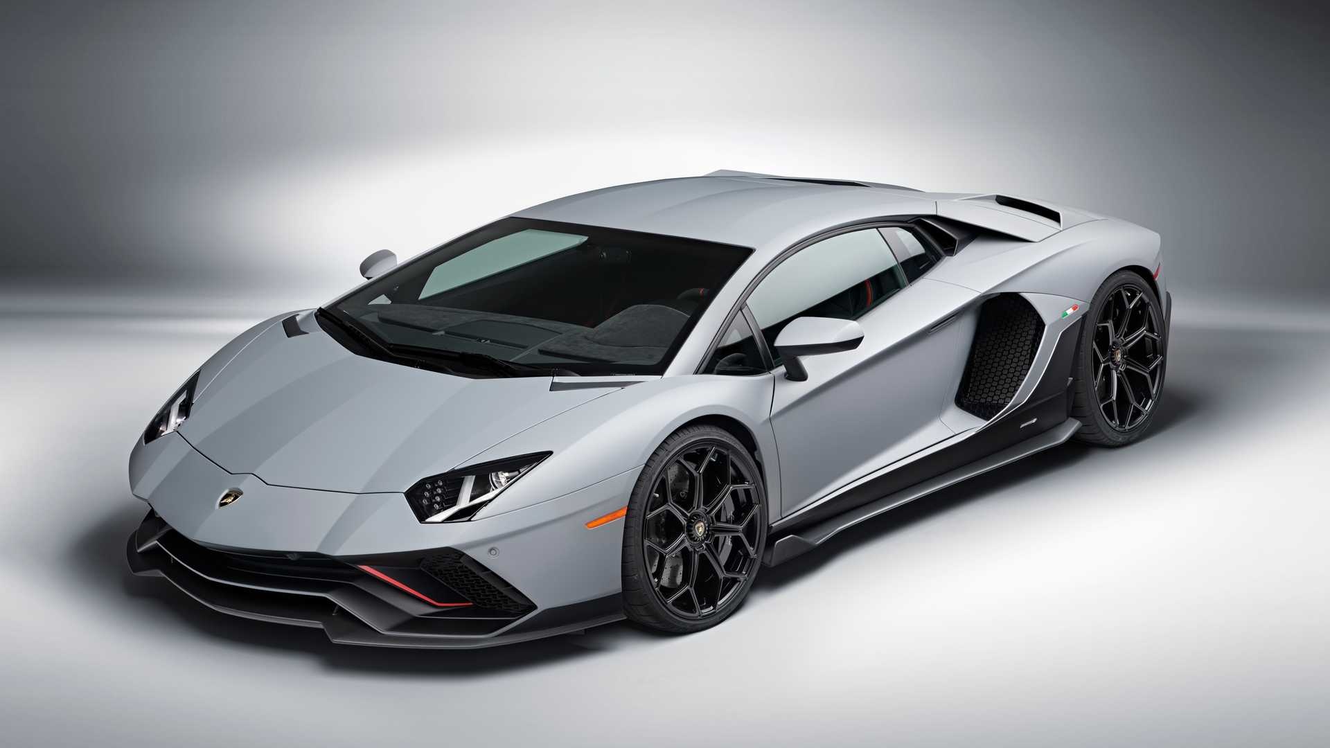 Lamborghini Aventador Ultimae, Grey coupe studio, Silver bodywork Lamborghini Aventador Ultimae, Grey coupe studio, Silver bodywork — 1920×1080 HD wallpaper