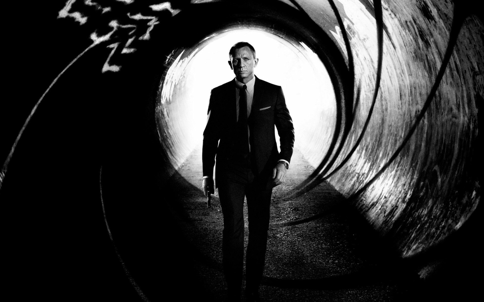 Daniel Craig James Bond, Gun barrel sequence, Black suit tuxedo Daniel Craig James Bond, Gun barrel sequence, Black suit tuxedo — 1920×1200 HD wallpaper