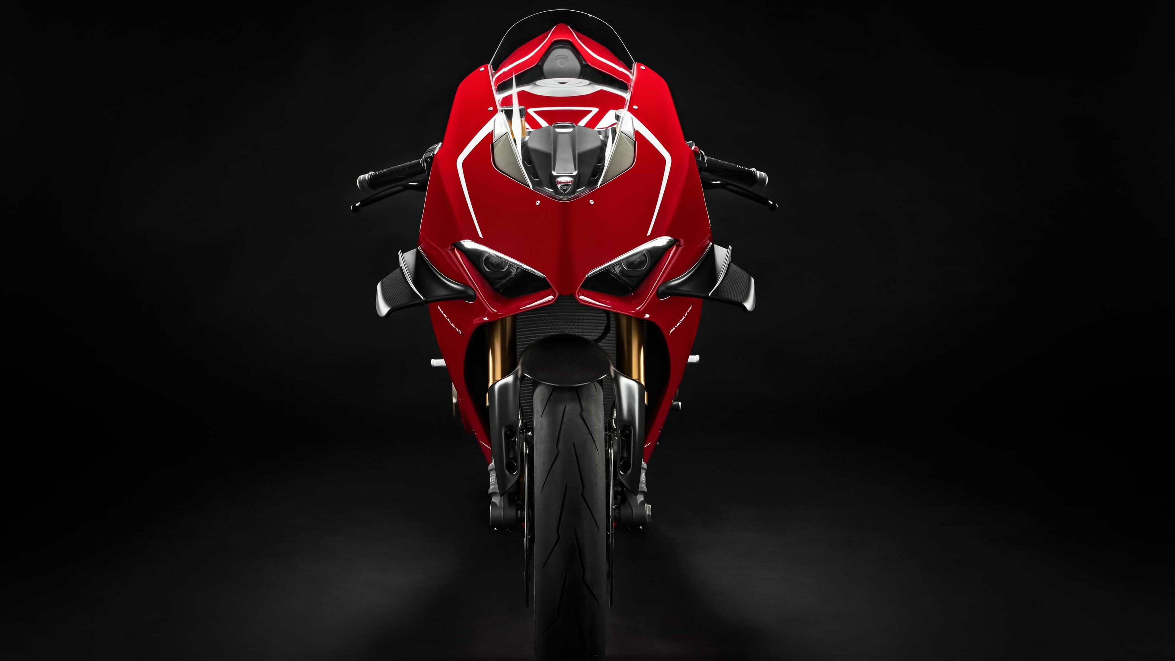 Panigale V4 R, Ducati Wallpaper, 4K Desktop Panigale V4 R, Ducati Wallpaper, 4K Desktop — 3840×2160 HD wallpaper