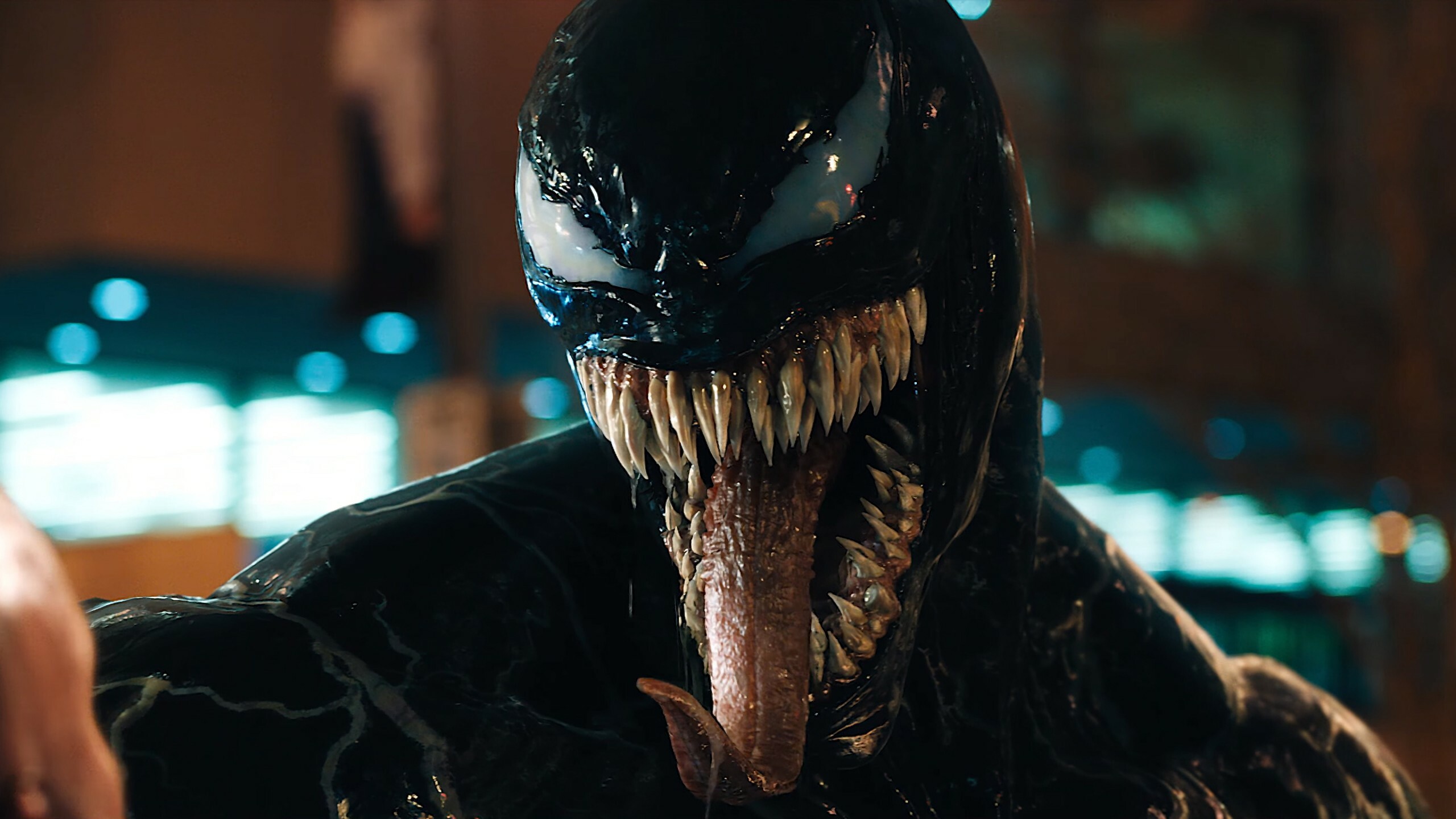 Venom symbiote, Movie still close-up, Teal blue lighting Venom symbiote, Movie still close-up, Teal blue lighting — 2560×1440 HD wallpaper