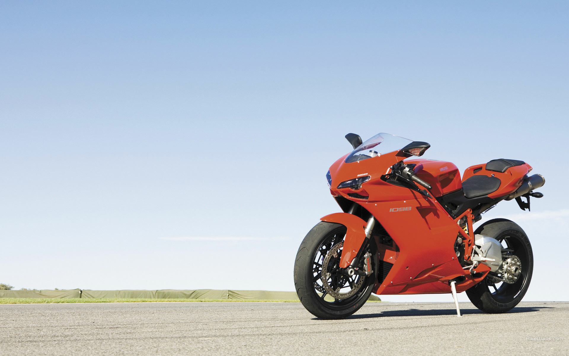 1098, Ducati Wallpaper, HD Desktop 1098, Ducati Wallpaper, HD Desktop — 1920×1200 HD wallpaper